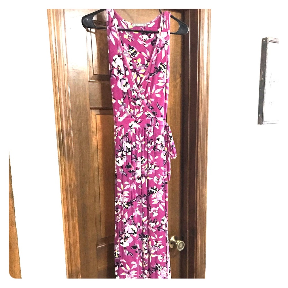 Loveappella Maxi Dress